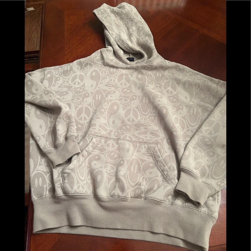 Pacsun Xs hooded sweatshirt.